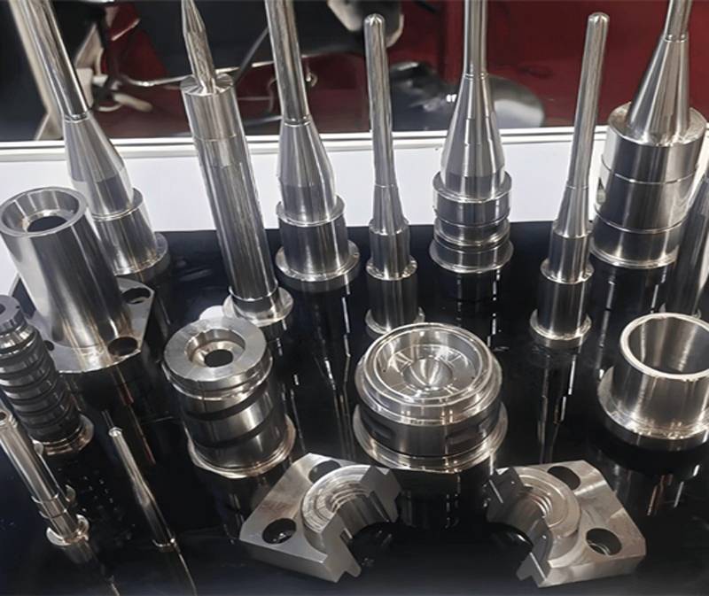 Why Partner with a Custom Plastic Moulding Parts Manufacturer?